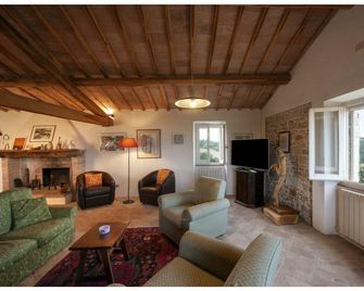 Villa degli Artisti - Canonica - Wohnzimmer