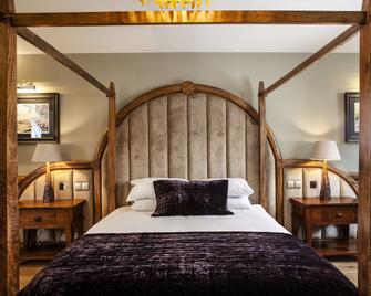 Black Horse Beamish - Stanley - Schlafzimmer