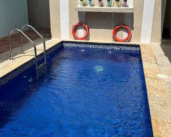 كاسا كريسبو - كارتاخينا دي إندياس - حوض السباحة