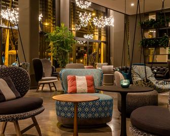 Motel One Barcelona-Ciutadella - Barcellona - Area lounge