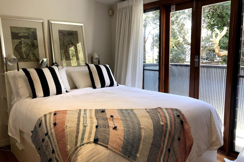Fresh clean & bright - Newtown house opp park, walk to station - سيدني - غرفة نوم