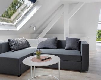 Ferienwohnung 2 - Bad Salzuflen - Wohnzimmer