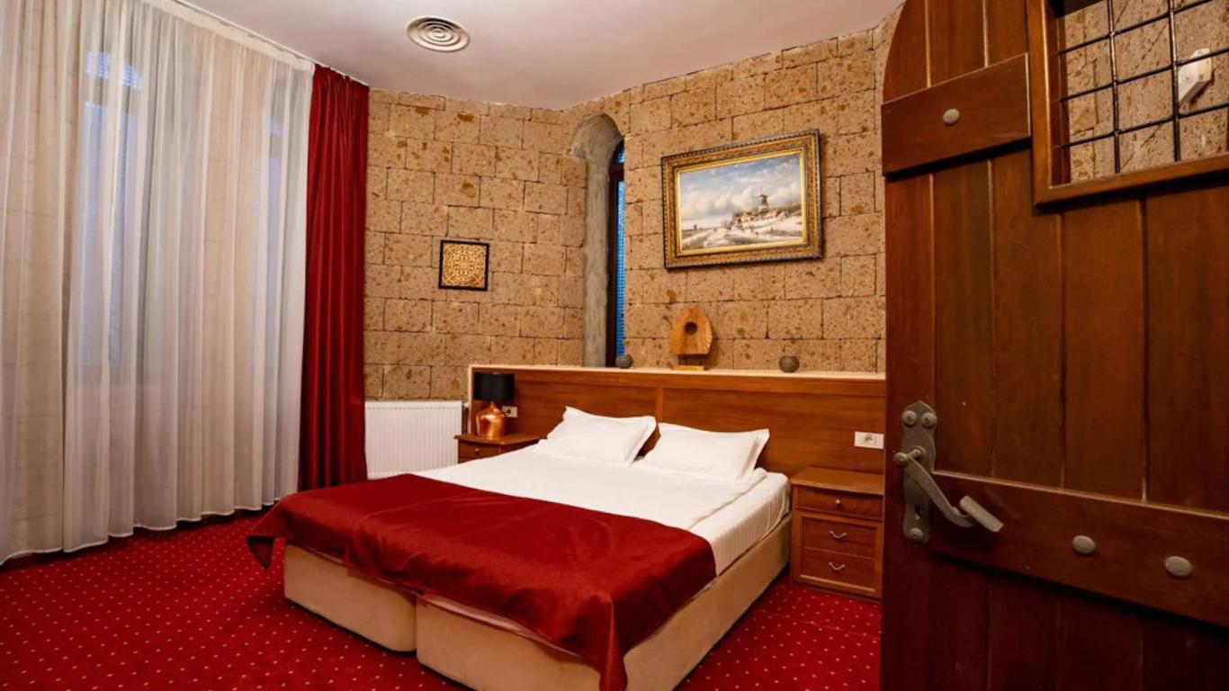 House of Dracula Hotel