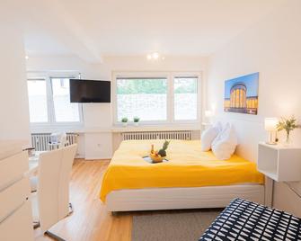 Relax Aachener Boardinghouse Premium 1app 4 - Aken (Noordrijn-Westfalen) - Slaapkamer