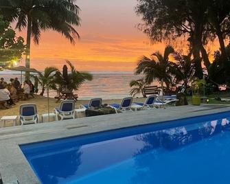 Aroa Beachside Resort - Rarotonga - Pool