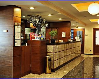 Hotel Meeting - Roma - Recepción