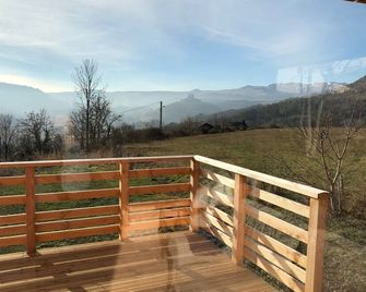 New chalet, overlooking the castle of Murol and Sancy - Saint-Nectaire - Balcon