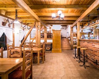 Wellness Hotel Holzberg - Světlá Hora - Restaurante