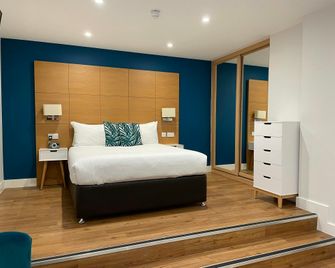 House of Fisher - 100 Kings Road - Reading - Habitación