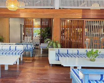 Phuket Island View Hotel (SHA Plus+) - קארון