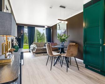 Leilighet Beitostølen sentrum, terrasse og innendørs parkering - Beitostølen - Sala pranzo