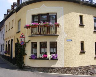 Zum Achten Himmel - Klotten - Gebäude