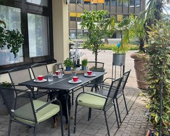 Hotel Regina - Sankt Augustin - Patio