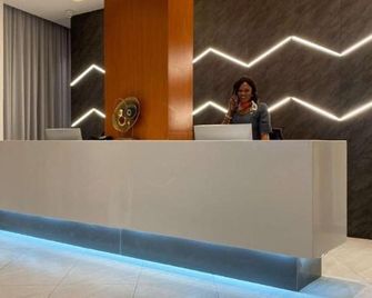 費代爾布酒店 - 達卡 - 達喀爾 - 櫃檯