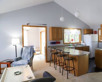 Vacation Home at Point Sebago Resort - Casco - Cocina