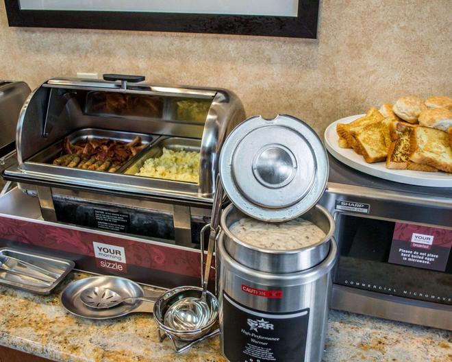 Comfort Suites Southwest 97 1 3 8 Portland Hotel Deals