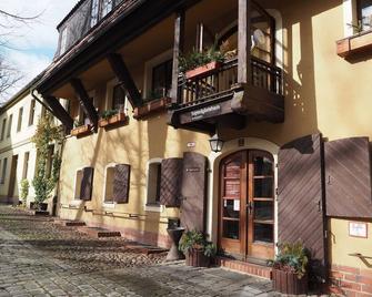 Jugendgästehaus Cottbus - Chociebuż - Budynek