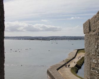 Little Fisherman House 300 Meters To The Sea - Saint-Vaast-la-Hougue - Playa