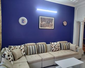 Bed N Banter - Lucknow - Lucknow - Lobby