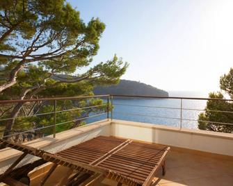 Holiday Apartment Ponent with Sea View, Mountain View, Balcony, Terrace & Pool - Port de Sóller - Balcony