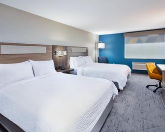 Holiday Inn Express & Suites Wauseon By IHG - Wauseon - Спальня