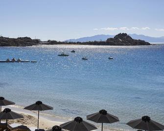 Mykonos Kosmoplaz Beach Resort Hotel - Platis Gialos - Beach