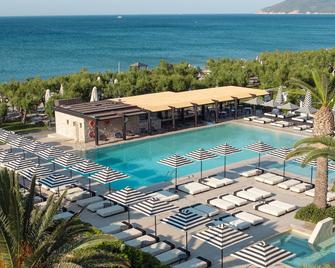 Doryssa Seaside Resort - Samos - Pool