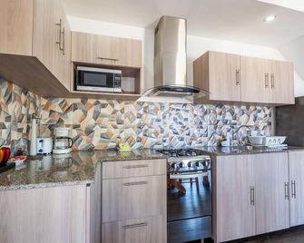 Faro del Colibri - Bocas del Toro - Kitchen