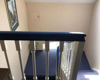 Hotel Junkerhaus - Bad Salzuflen - Stairs