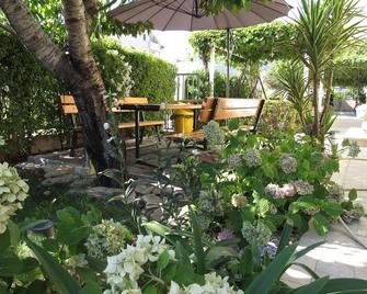 Apartments Roko - Kastela - Patio