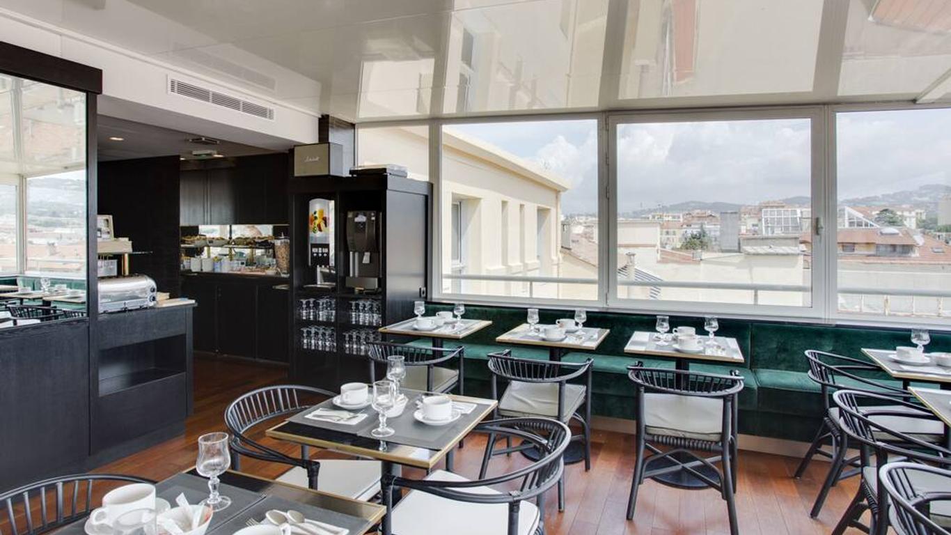 Hôtel Cannes Centre Univers