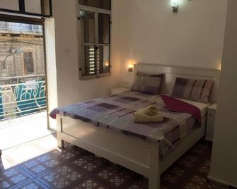 Akko Gate Hostel & Motel - Akko - Schlafzimmer