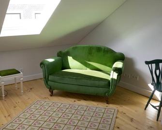 Cacilhas Guest Apartments - Almada - Salon