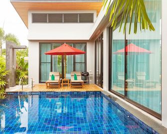 Baan Bua Estate Villas by TropicLook - Равай-Біч - Басейн
