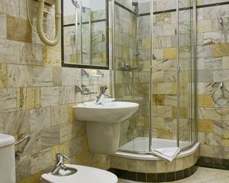 Hotel Dwór Polski - Wrocław - Kamar Mandi