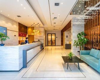 Elong R.Yun Hotel (Xi'an Ming City Wall Andingmen Subway Station) - Xi'an - Lobby
