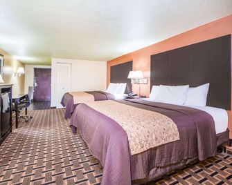 Days Inn by Wyndham Joplin - Joplin - Habitación