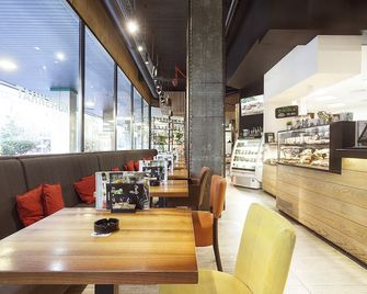 Kombinat Rooms City Center - Novi Sad - Restaurant