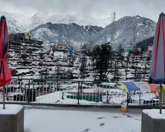 Shiva Home Stay - Dharamsala - Balkon