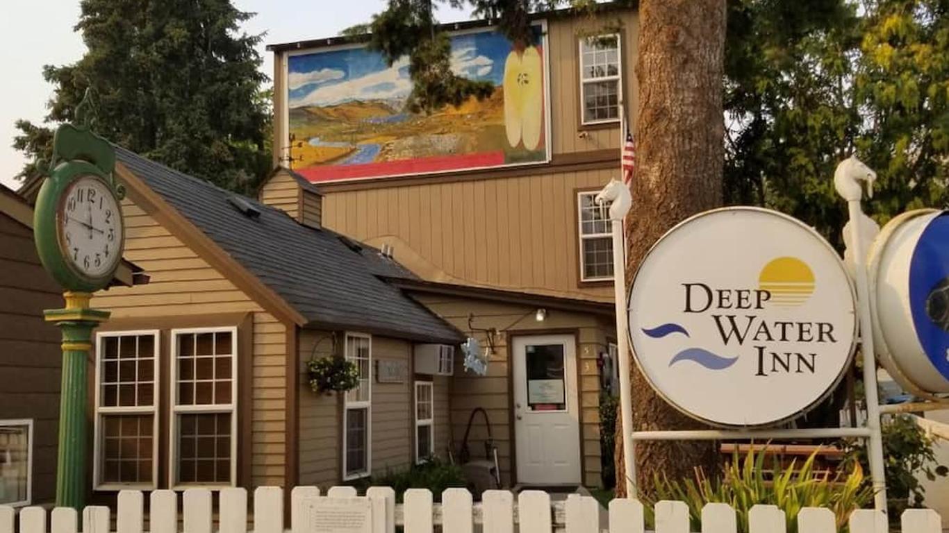 Deep Water Inn