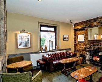 The King Alfred - Street
