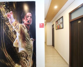 Collection O By OYO Gold Star - Mohali - Hallway
