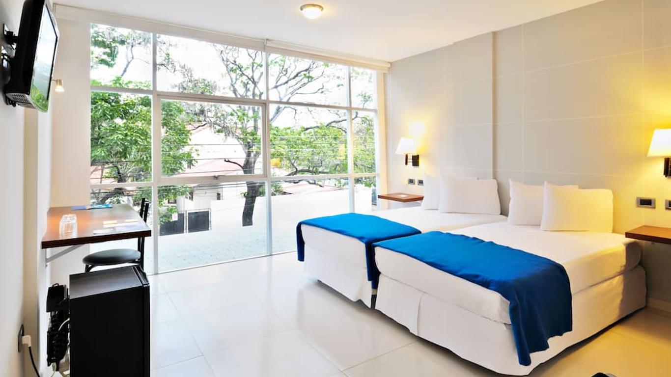 Hotel LP Santa Cruz