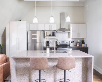 Downtown Luxury 1br Loft - Milwaukee - Cocina