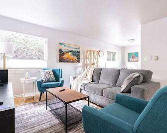 U District Uw 2 Bedroom Suite - Seattle - Stue