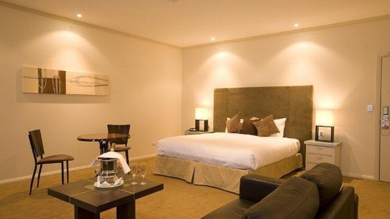 Beau Monde International