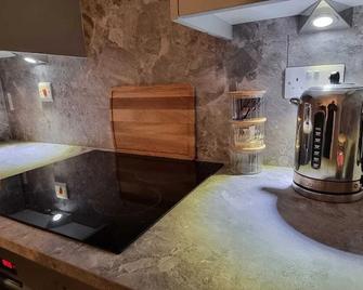 Tower House Apartments - Wakefield - Cocina