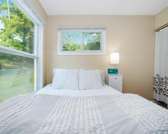 Crystal Mountain Charm - Thompsonville - Bedroom
