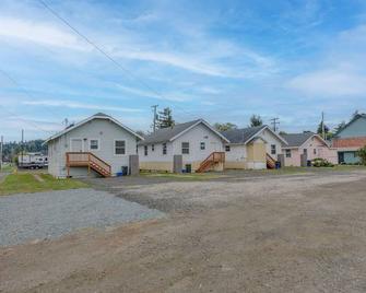 #stayinmydistrict Cypress Cottage Coos Bay - Coos Bay - Building