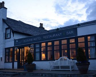 Scourie Hotel - Achlyness - Building